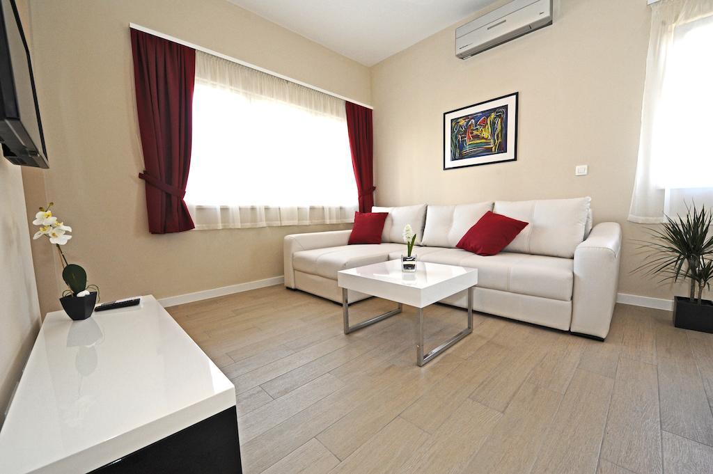 Apartments Villa Violet Zadar Extérieur photo